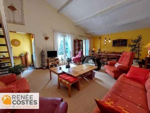 Maison en viager occupé Bouquet 53 905 € 4 pièces 3 chambres 102 m² 386 m² de terrain Est Pierrelatte 26700