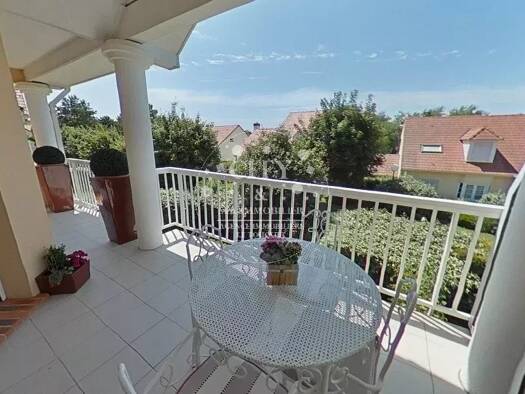 Duplex à vendre 589 000 € 3 pièces 2 chambres 74,2 m² RDC/2 Zone Industrielle-Forêt Le Touquet-Paris-Plage 62520