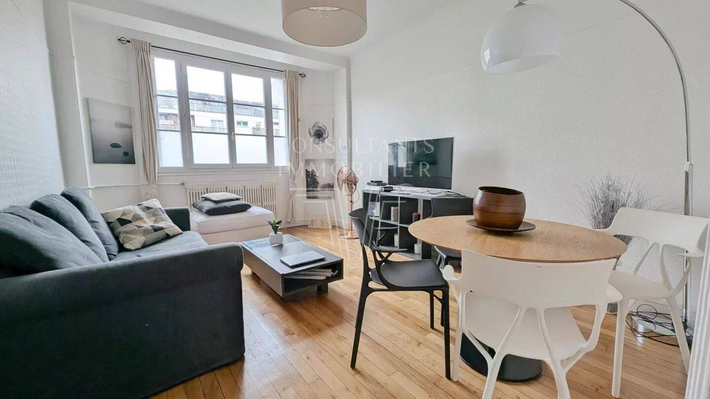 Maison à louer, 40m², COURBEVOIE