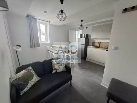 Appartement à louer 715 € 2 pièces 1 chambre 29,6 m² Étage 2/3 Hyper Centre Arras 62000