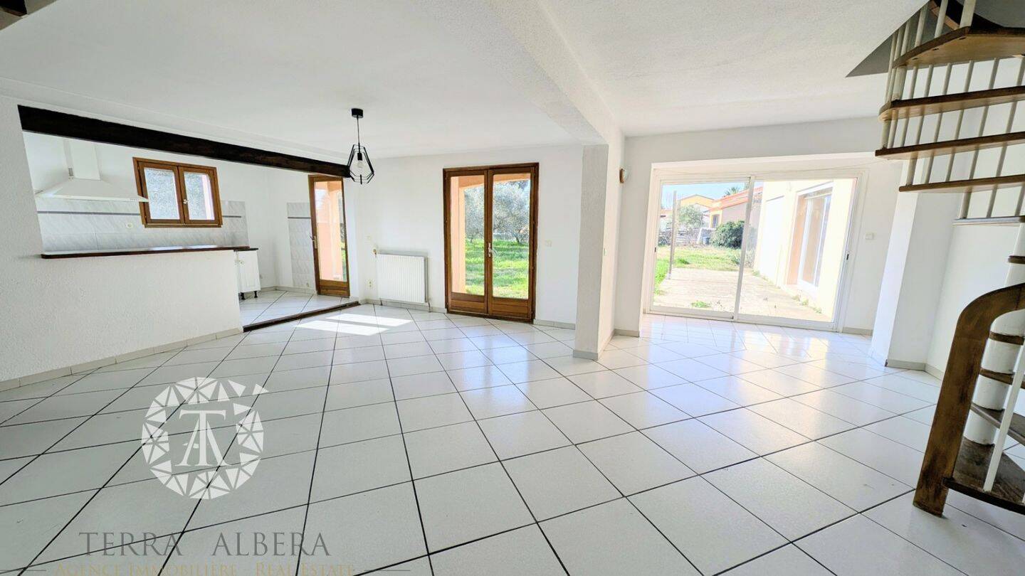 Maison à vendre, 156m², MONTESQUIEU DES ALBERES