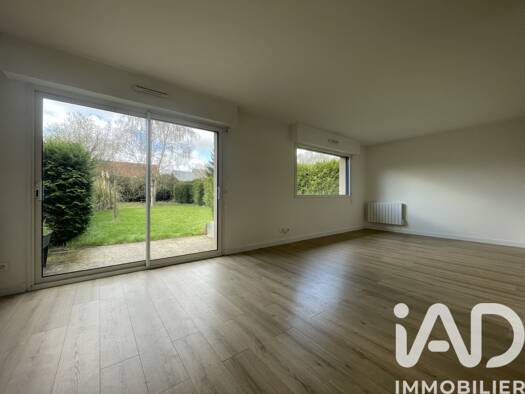 Maison à louer 1 200 € 6 pièces 5 chambres 100 m² 438 m² de terrain Faubourg d'Amiens Arras 62000