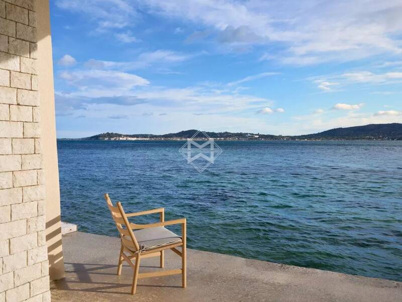 Maison à vendre, 311m², GRIMAUD