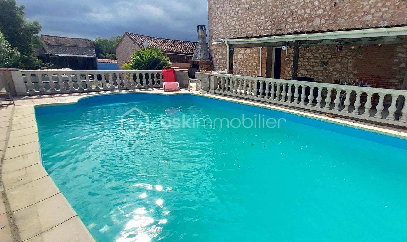Maison à vendre, 236m², LE GARRIC
