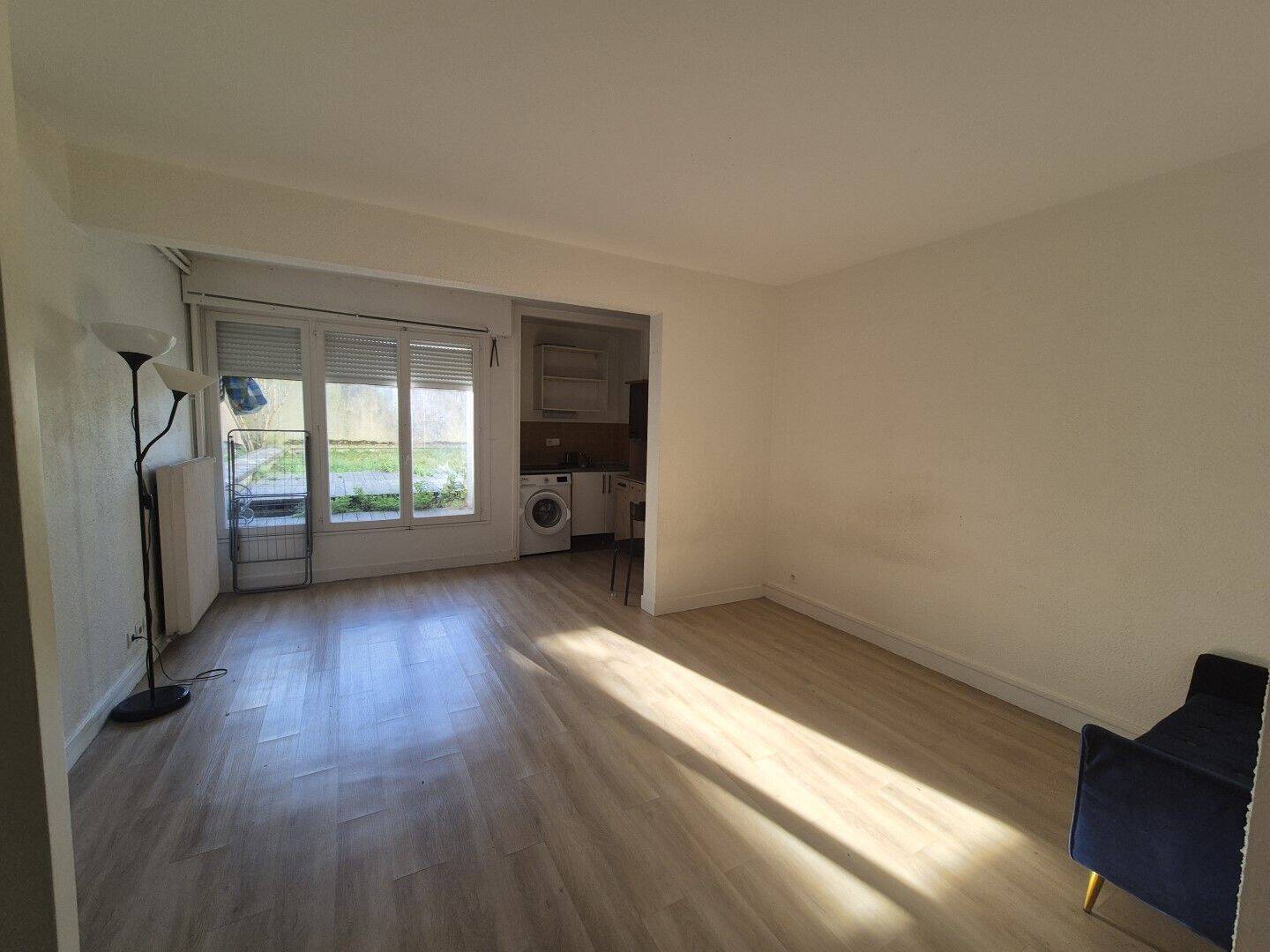 Maison à louer, 25m², MONTREUIL
