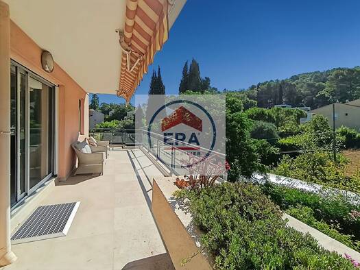 Appartement à vendre 558 500 € 3 pièces 2 chambres 103 m² Étage 3/4 Village-Le Val-Cabrieres Mougins 06250