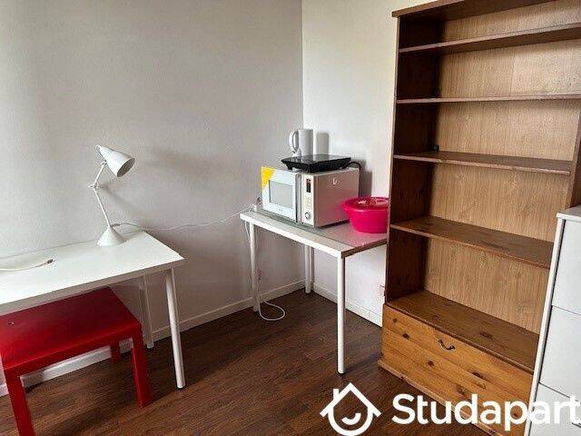 Maison à louer, 14m², MONTIGNY LE BRETONNEUX