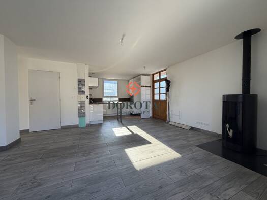 Appartement à vendre 209 000 € 3 pièces 2 chambres 73,4 m² Étage 1/1 Crêts en Belledonne 38830