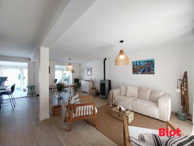 Maison à vendre 330 750 € 4 pièces 3 chambres 111,3 m² 308 m² de terrain La Ville-Es-Nonais 35430