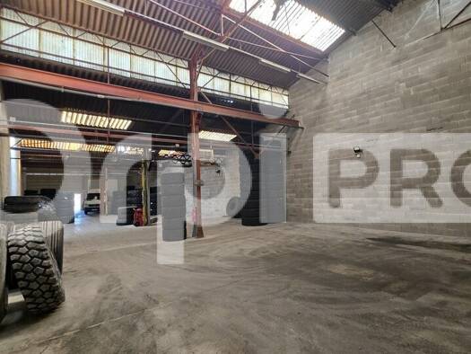 Entrepôt à louer 1 534 € 430 m² d'espace de stockage Soissons 02200