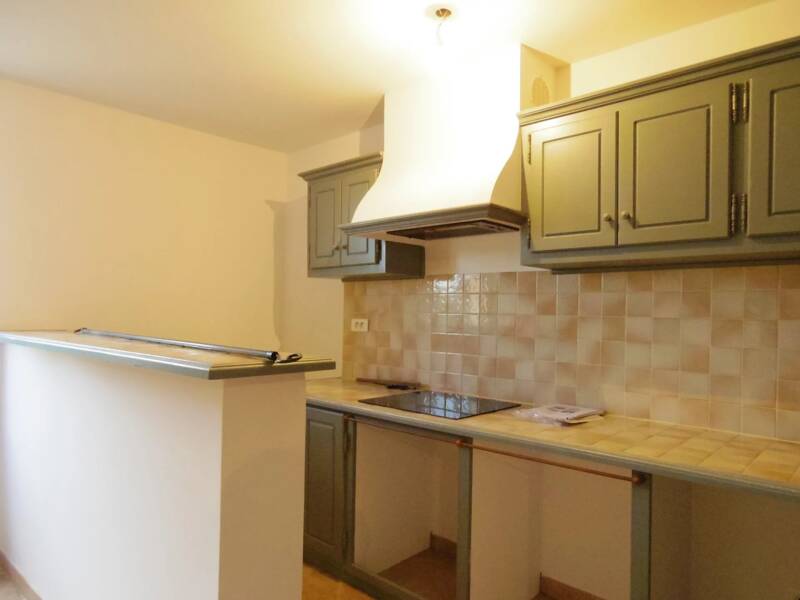 Maison à louer, 46m², UZES