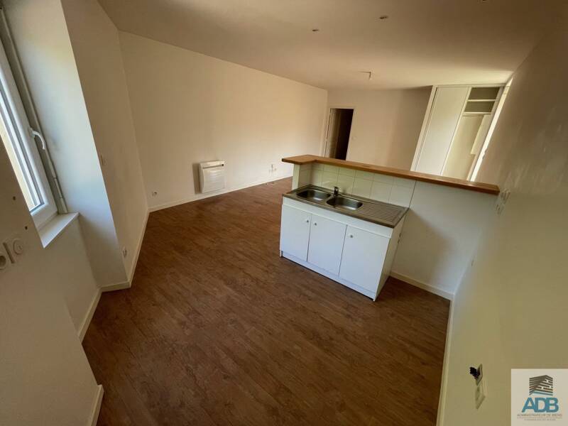 Maison à louer, 67m², LE COTEAU