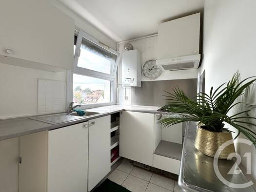 Appartement à vendre 135 000 € 3 pièces 2 chambres 50,3 m² Étage 4/4 Sarcelles 95200