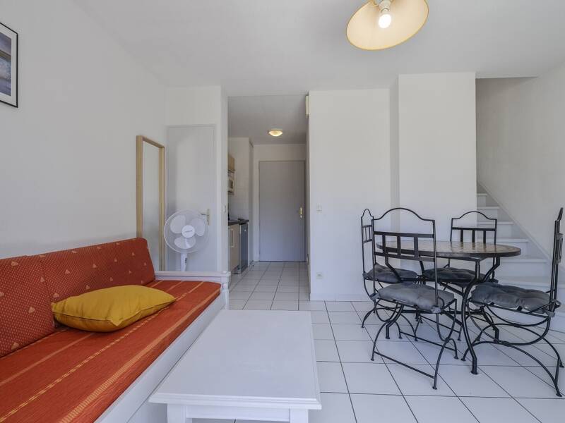 Maison à louer, 30m², SAINT SATURNIN LES AVIGNON