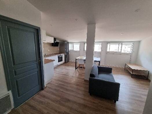 Appartement à louer 547 € 1 pièce 28 m² 2ème étage Pamiers 09100