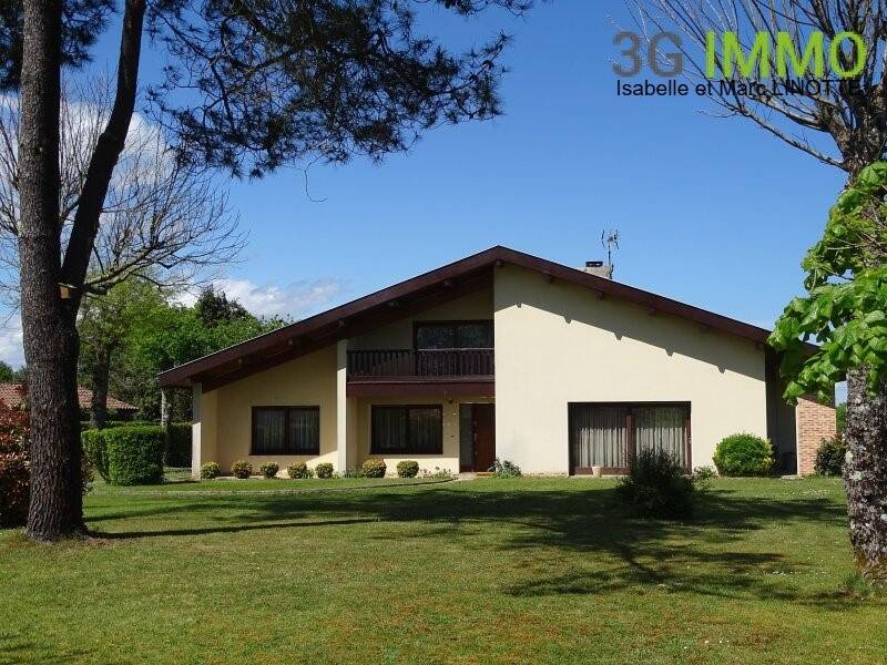 Maison à vendre, 208m², VILLENEUVE DE MARSAN