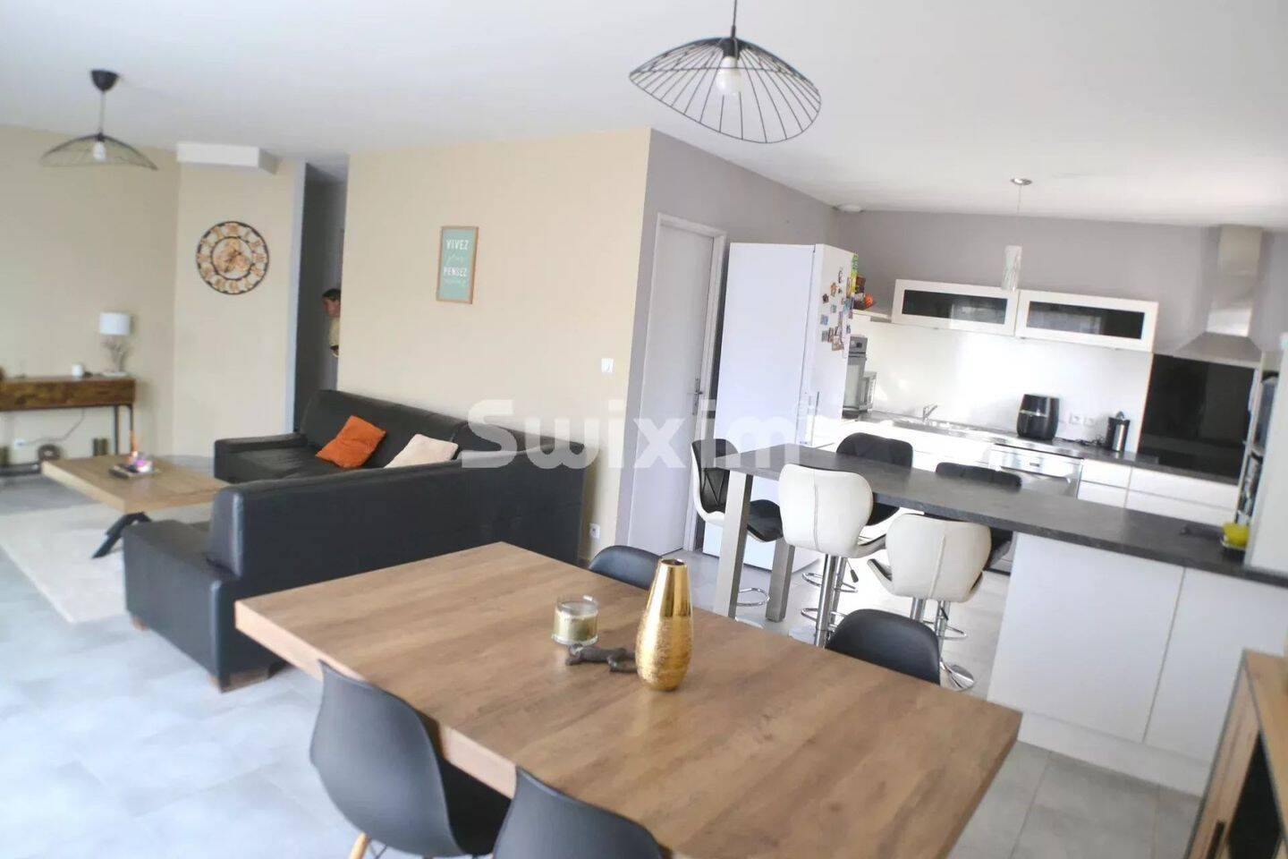 Maison à vendre, 101m², JONQUIERES SAINT VINCENT