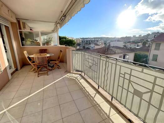 Appartement en viager occupé Bouquet 175 000 € 3 pièces 2 chambres 65 m² Étage 3/5 Roquebrune-Cap-Martin 06190