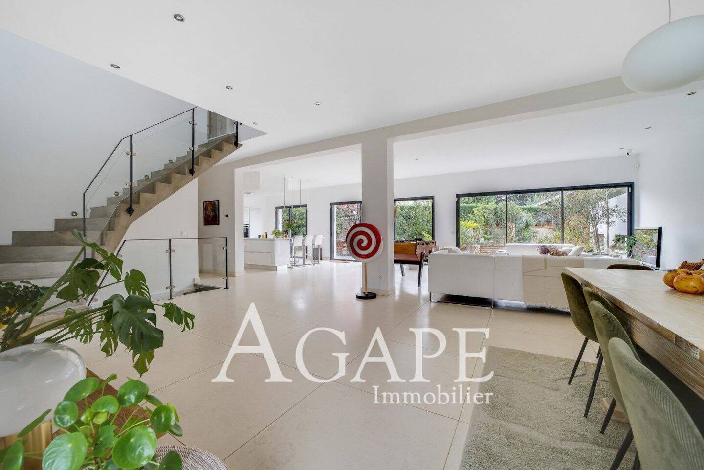 Maison à vendre, 222m², SAINT MAUR DES FOSSES