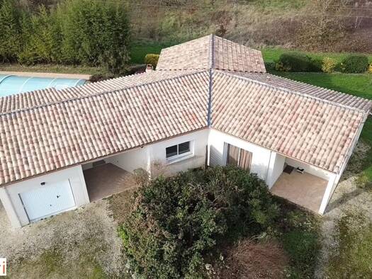 Maison de plain-pied à vendre 274 900 € 5 pièces 3 chambres 132 m² 2 028 m² de terrain Le Temple-sur-Lot 47110