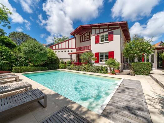 Maison à vendre 1 980 000 € 6 pièces 5 chambres 212 m² 830 m² de terrain Pereire-Ville-d'Hiver Arcachon 33120