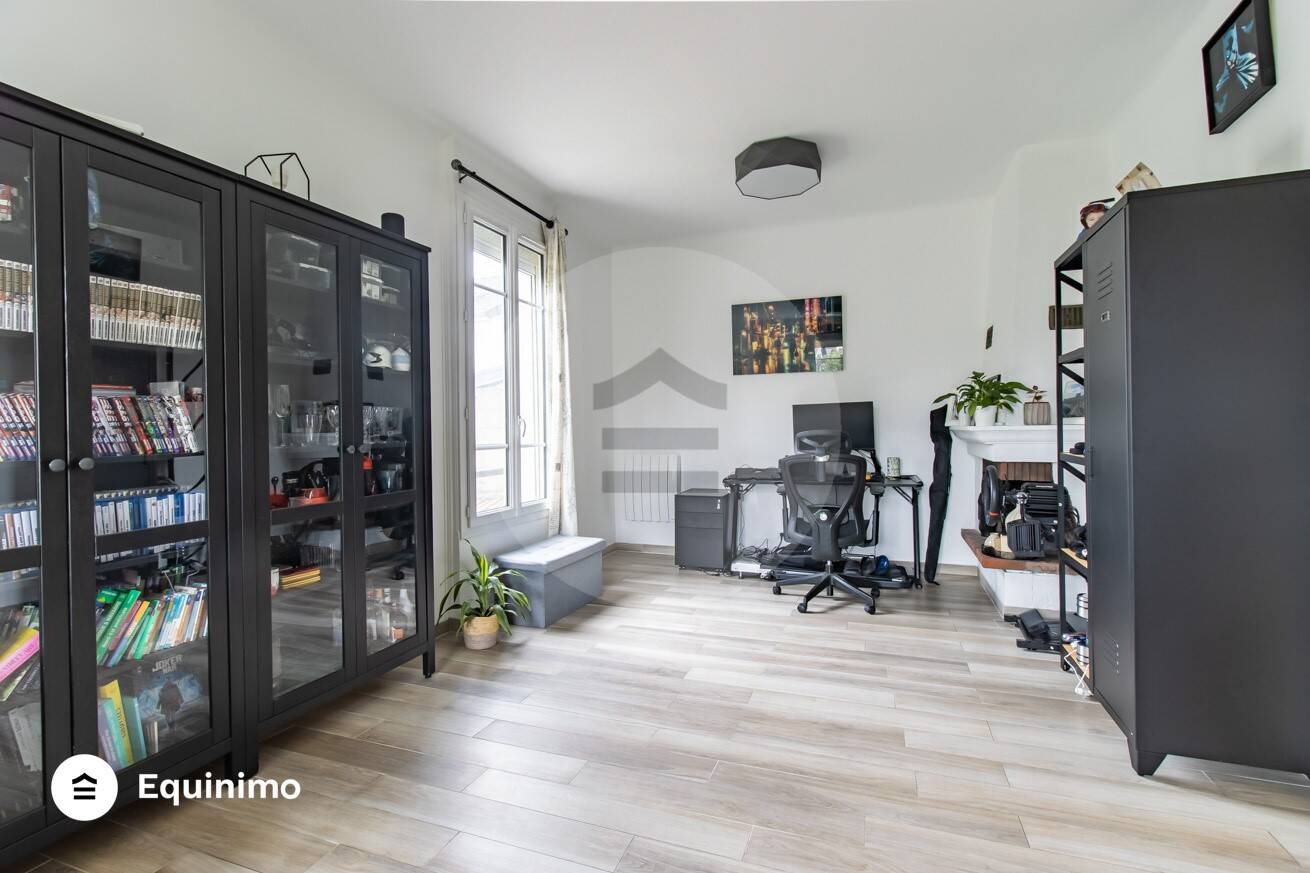 Maison à vendre, 205m², SAINT MAUR DES FOSSES