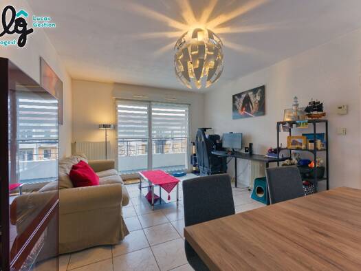 Triplex à louer 720 € 2 pièces 1 chambre 45 m² Étage 3/3 Sablon Metz 57000