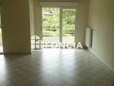 Appartement à louer 940 € 3 pièces 2 chambres 67 m² 1er étage Centre Varces-Allières-et-Risset 38760