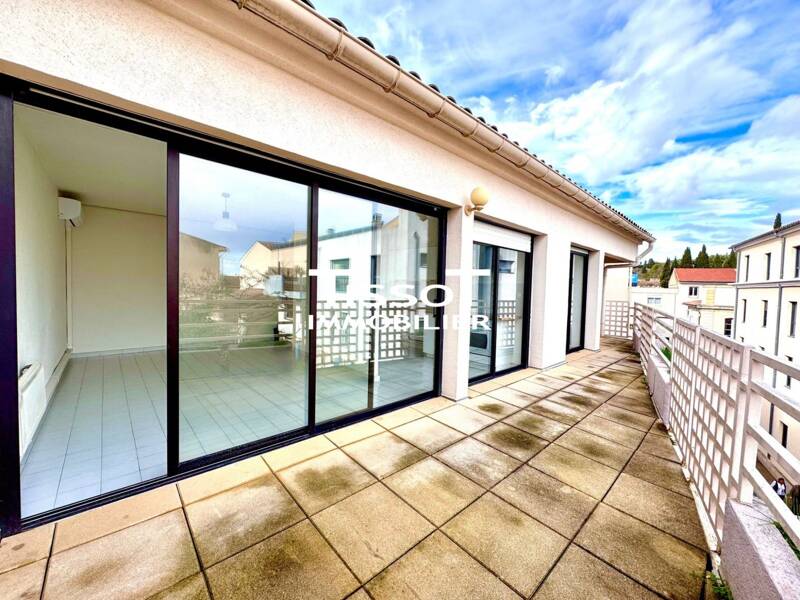 Maison à louer, 61m², NIMES