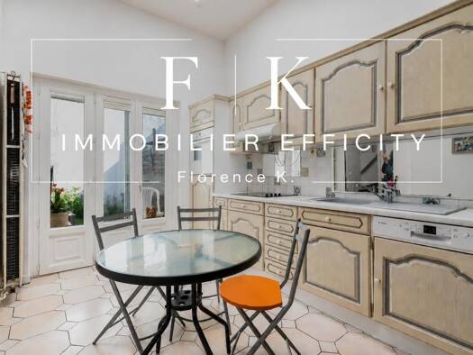 Maison de ville à vendre 215 000 € 5 pièces 3 chambres 106 m² 80 m² de terrain Epeule-Trichon Roubaix 59100