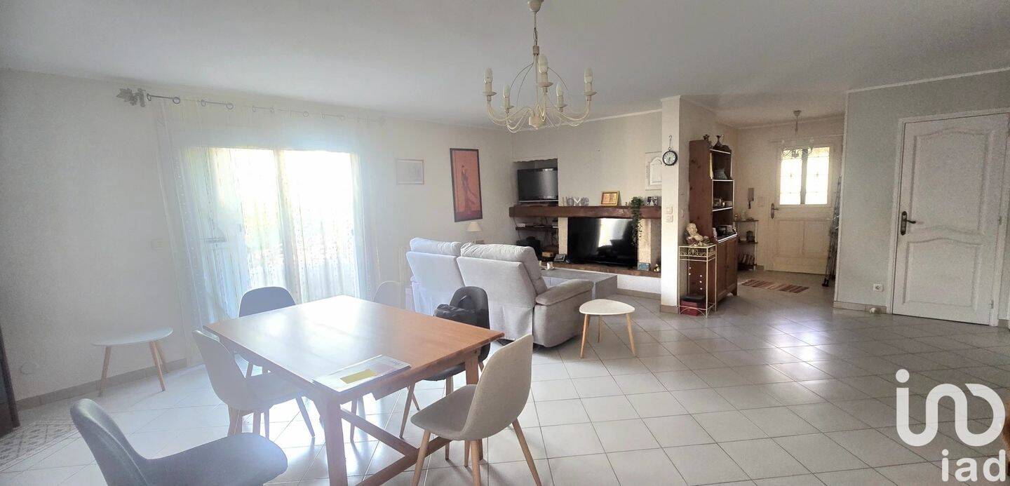 Maison à vendre, 110m², MONTBAZIN