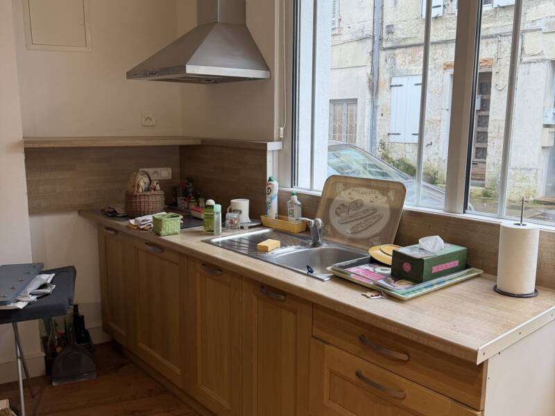 Maison à louer, 30m², SAINTES