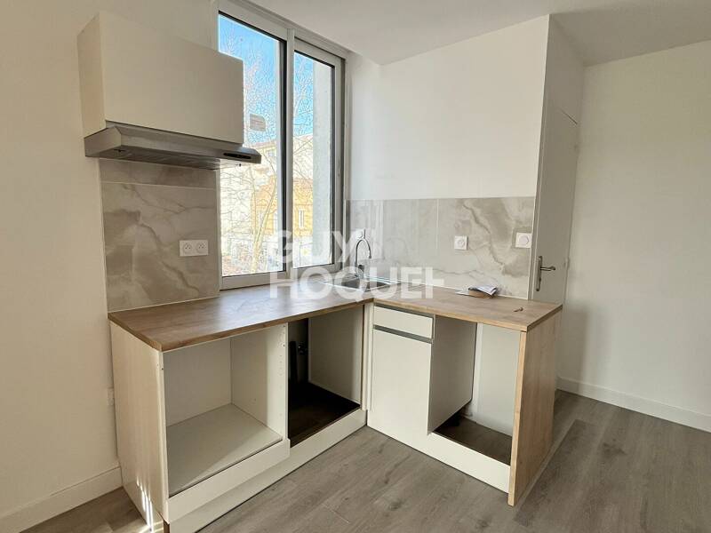 Maison à louer, 29m², DECINES CHARPIEU
