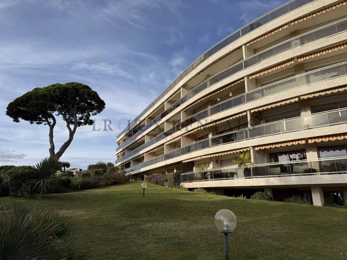 Maison à louer, 23m², ANTIBES