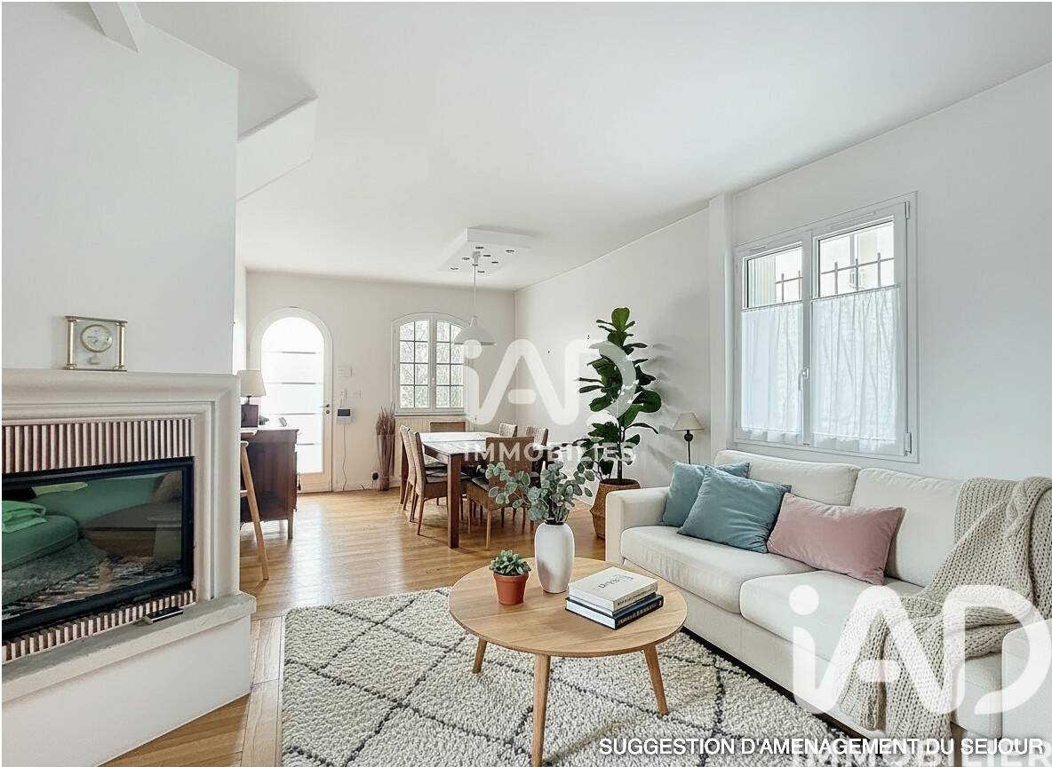 Maison à vendre, 115m², SAINT MAUR DES FOSSES