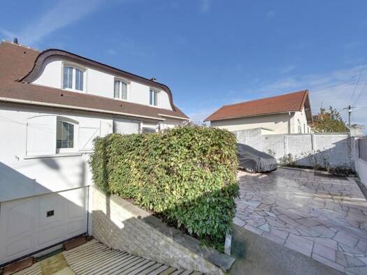 Maison à vendre 338 000 € 4 pièces 3 chambres 128 m² 469 m² de terrain Tremblay-en-France 93290