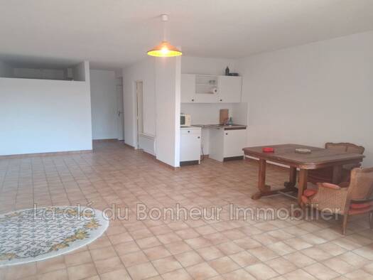 Appartement à vendre 115 000 € 2 pièces 1 chambre 56 m² Étage 1/4 Sainte-Croix-du-Verdon 04500