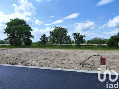 Terrain constructible viabilisé à vendre 62 000 € 609 m² de terrain Saint-Germain-la-Ville 51240