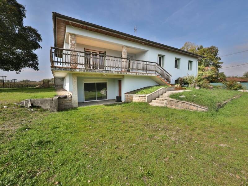 Maison à vendre, 114m², MONTREVEL EN BRESSE
