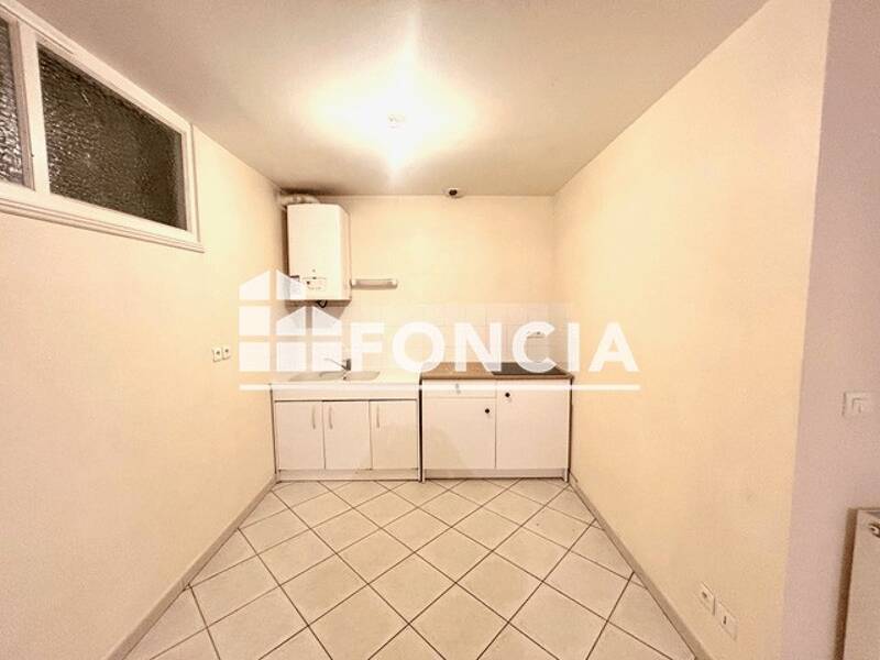 Maison à louer, 48m², LYON 8E