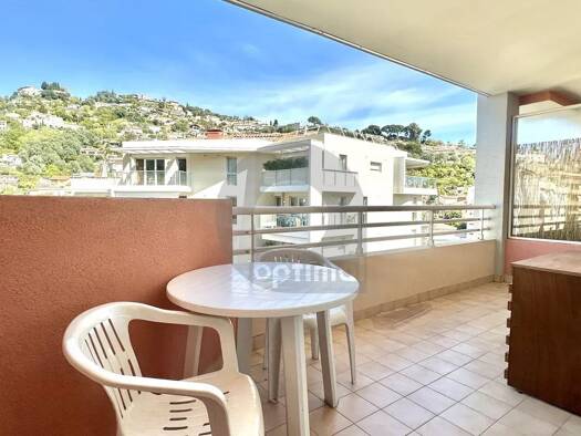 Appartement à louer 1 150 € 2 pièces 1 chambre 45,8 m² 5ème étage Bioves-Casino Menton 06500