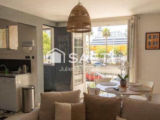 Appartement à vendre 150 000 € 2 pièces 1 chambre 40 m² Étage 1/3 Port de Plaisance Toulon 83000