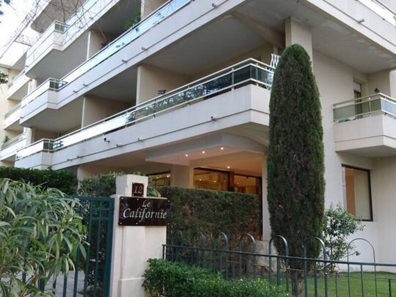 Maison à louer, 30m², CANNES