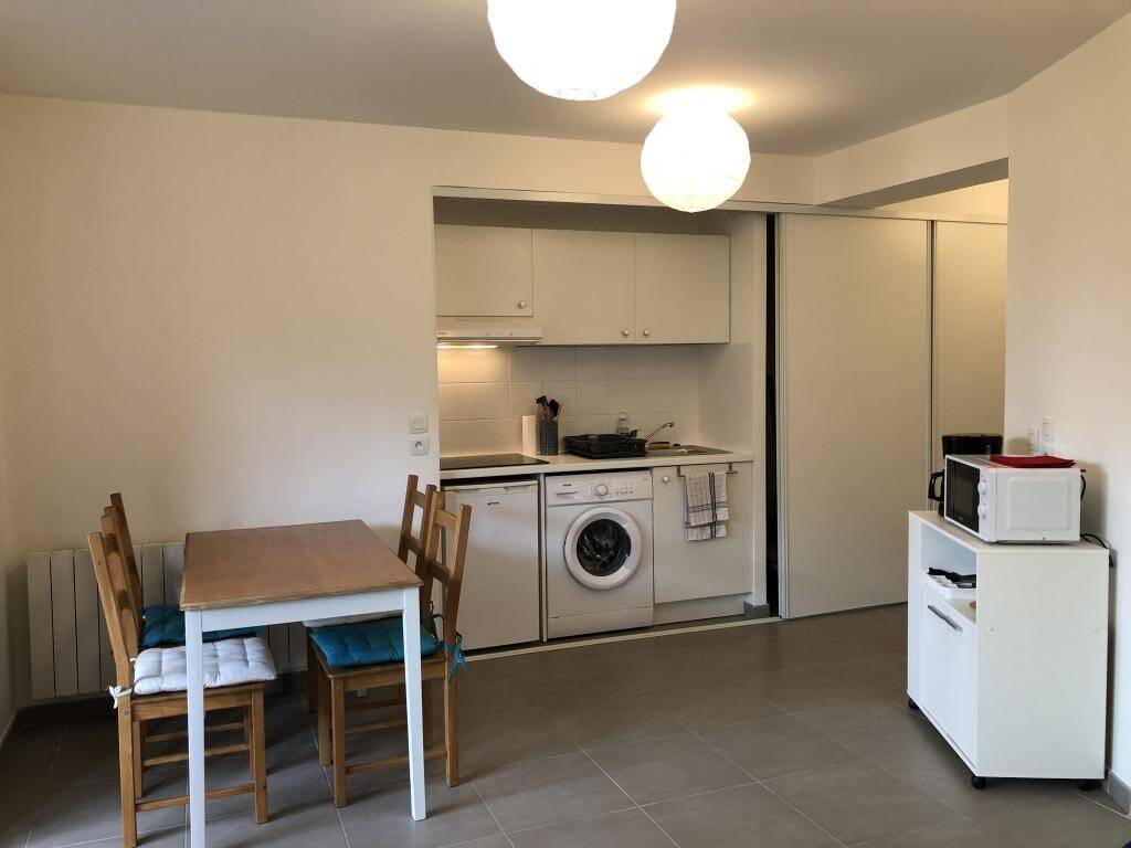 Maison à louer, 39m², TASSIN LA DEMI LUNE
