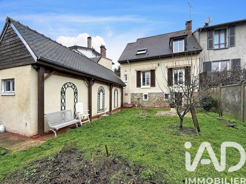 Maison à vendre, 110m², VERRIERES LE BUISSON