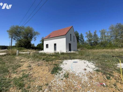 Maison à vendre 239 000 € 6 pièces 4 chambres 124 m² 823 m² de terrain Lamarche-sur-Saône 21760