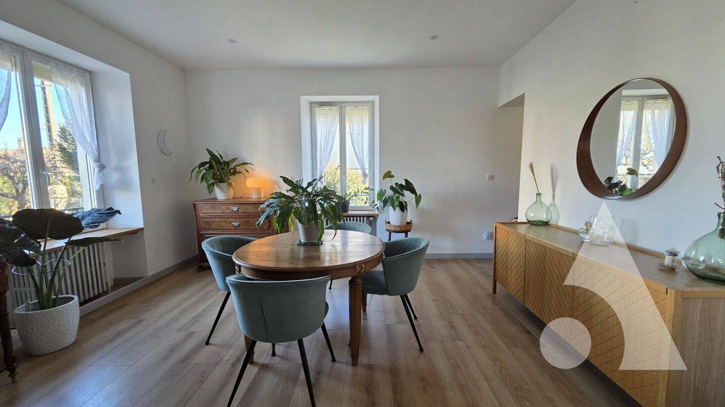 Maison à vendre, 121m², DOLE