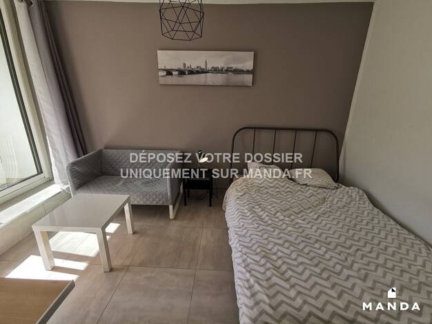 Appartement à louer 560 € 4 pièces 3 chambres 15 m² 1er étage La Duchère Lyon 9ème 69009