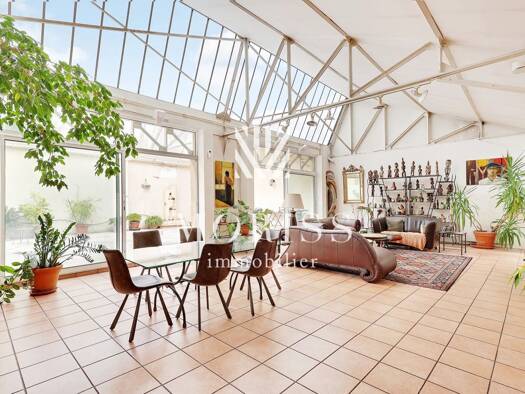 Espace bureau à vendre 2 449 000 € 299 m² de bureaux Charenton-le-Pont 94220