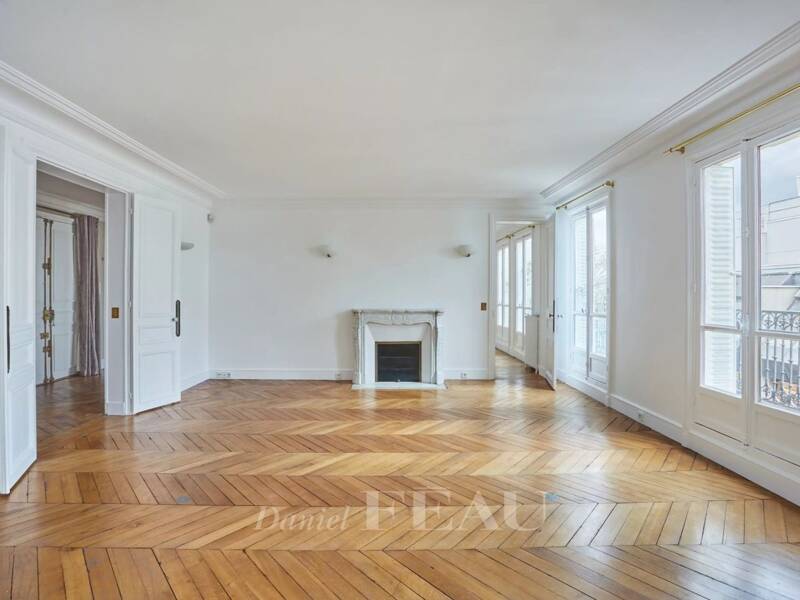 Maison à louer, 231m², PARIS 16E